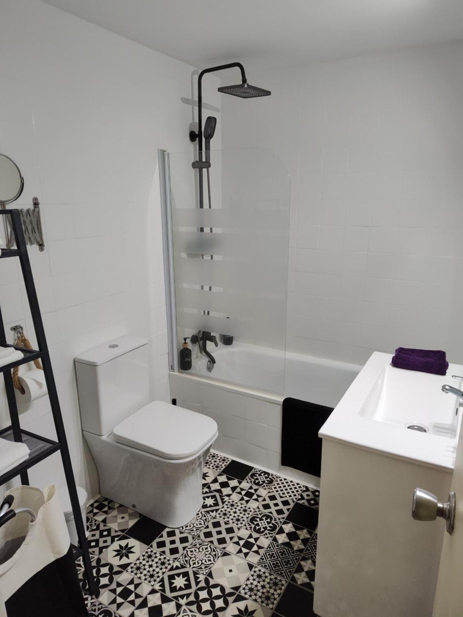 Apartamento Entero Con Desayuno Incluido Y Parking Gratuito, A 3 Km De Playa Con Aire Acondicionado Muskiz Extérieur photo